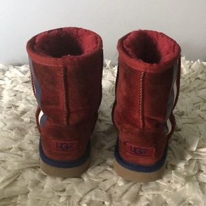 Little girls Ugg boots